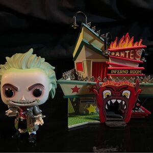 Beetlejuice with Dantes Inferno Room Funko Pop